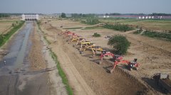 懷洪新河水系沱河洼地（埇橋區(qū)）河道疏浚工程樁號(hào)29+314河道施工中